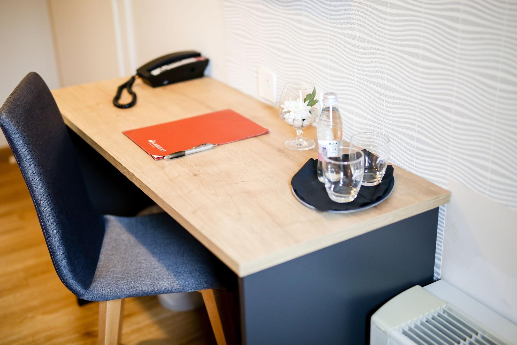 Ambient Hotel Domžale Kültér fotó