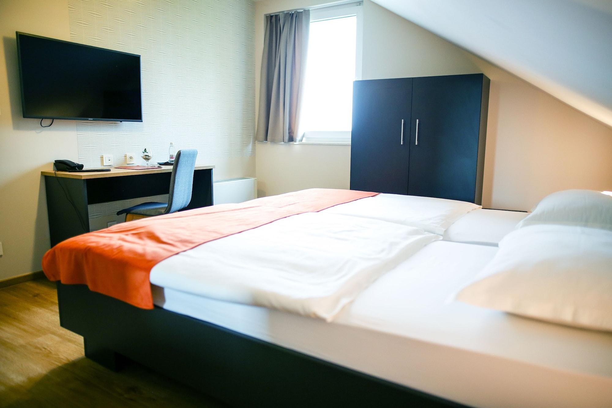 Ambient Hotel Domžale Kültér fotó