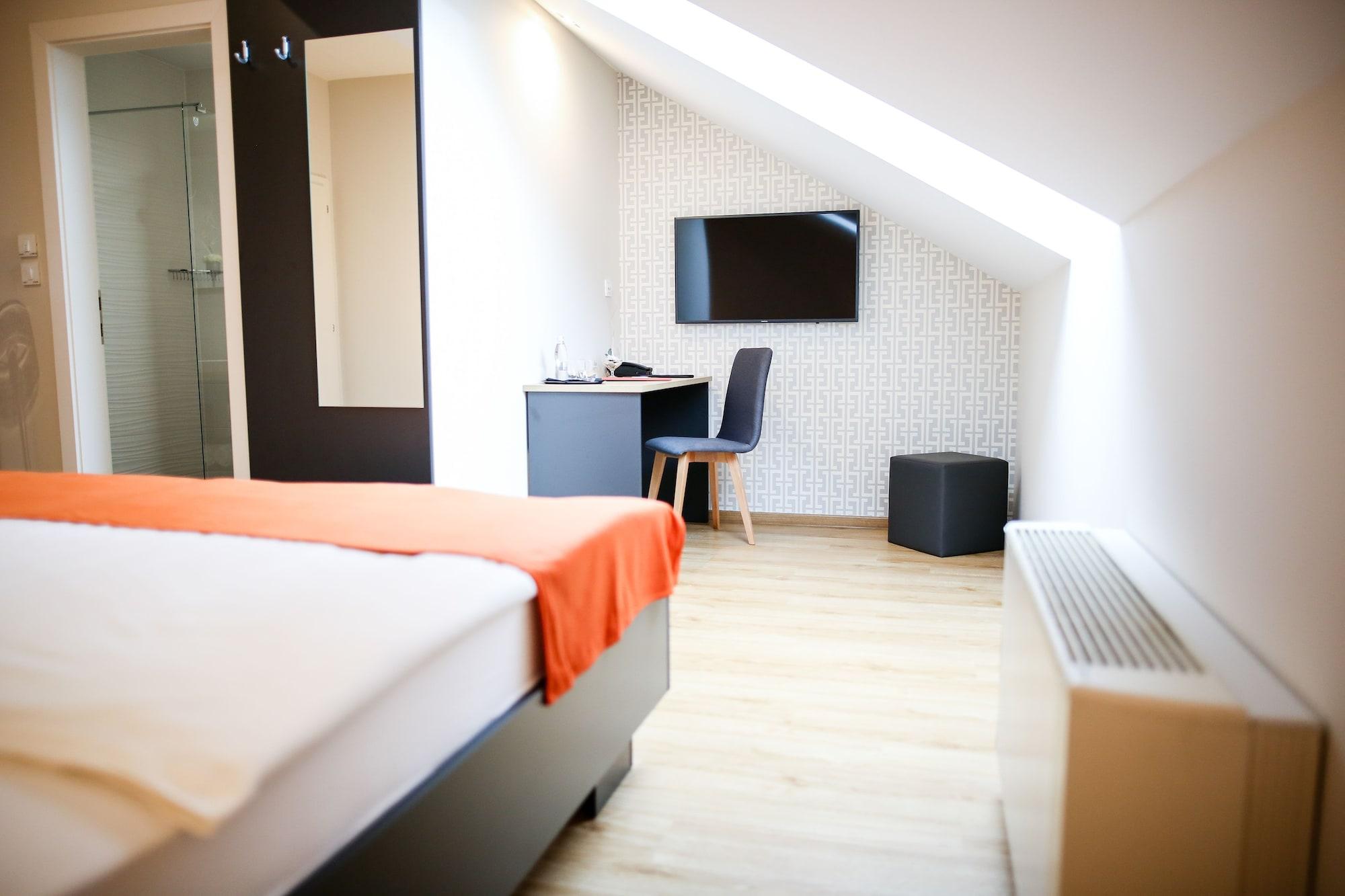 Ambient Hotel Domžale Kültér fotó