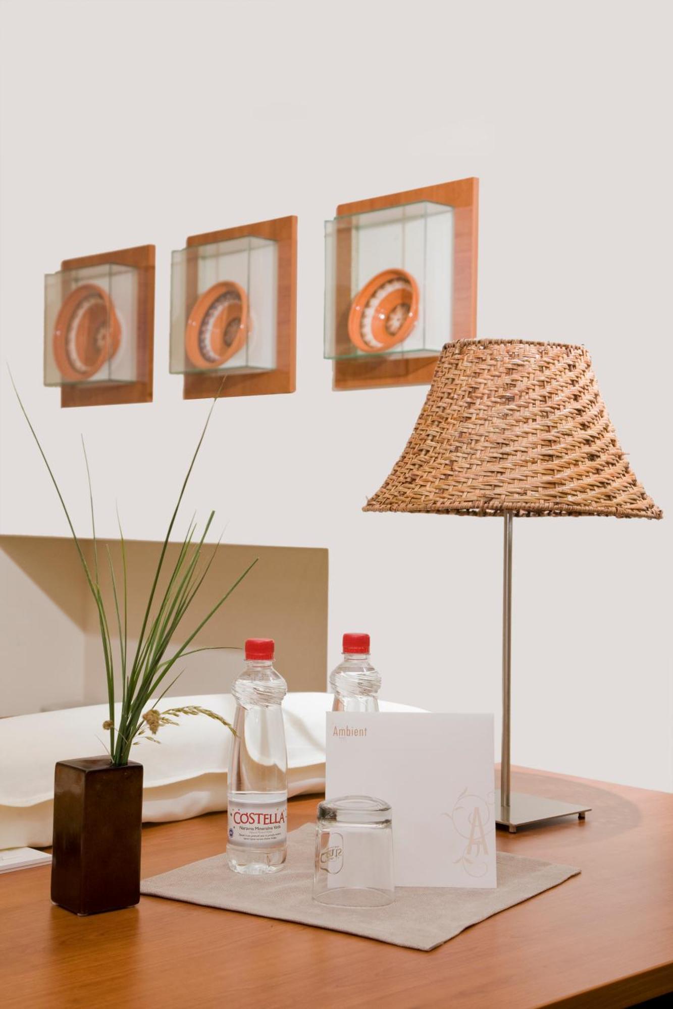 Ambient Hotel Domžale Kültér fotó