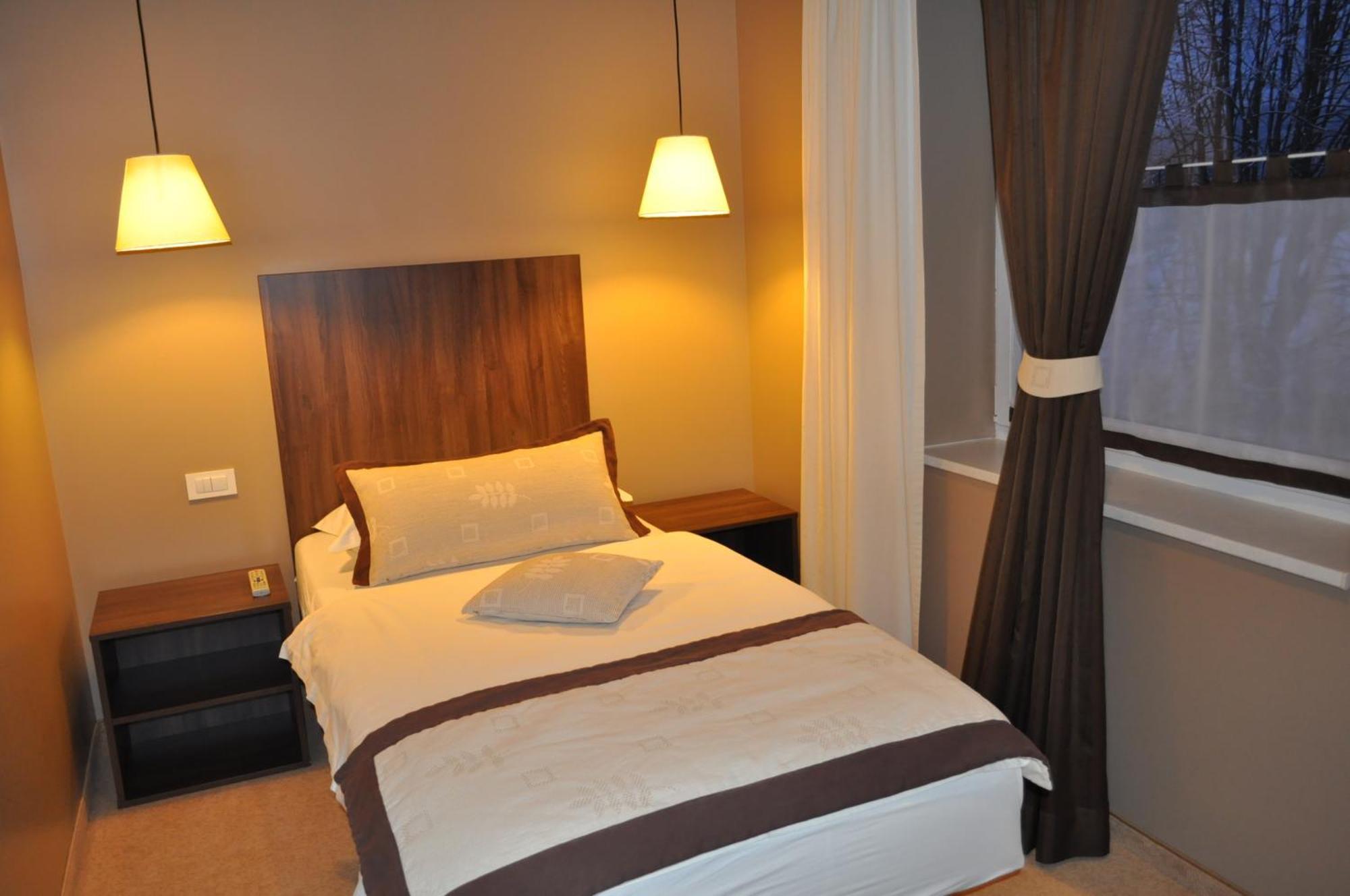 Ambient Hotel Domžale Kültér fotó
