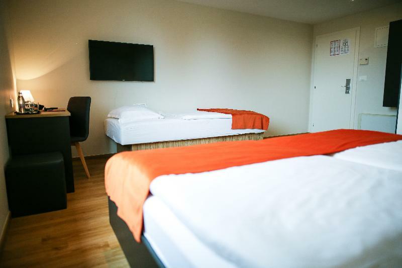 Ambient Hotel Domžale Kültér fotó