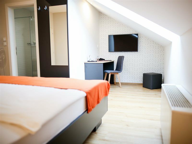 Ambient Hotel Domžale Kültér fotó