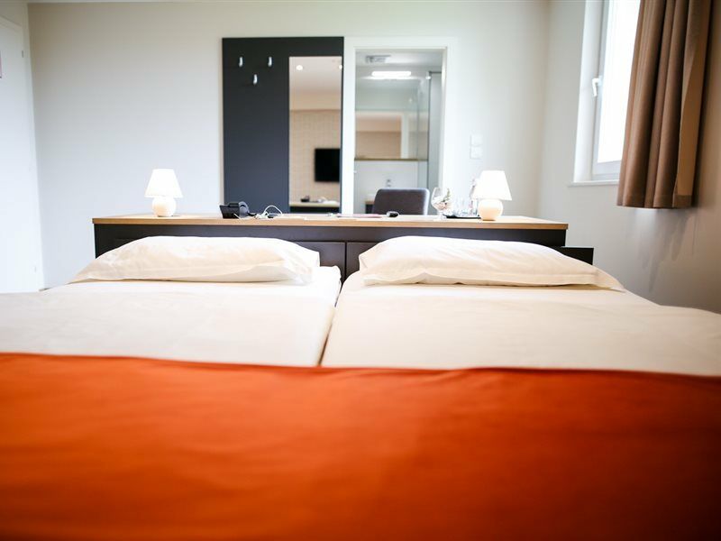 Ambient Hotel Domžale Kültér fotó