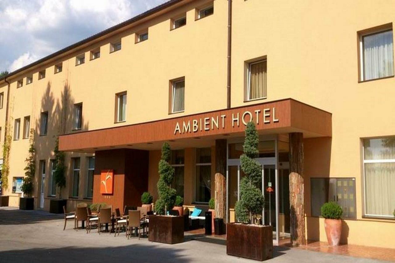 Ambient Hotel Domžale Kültér fotó